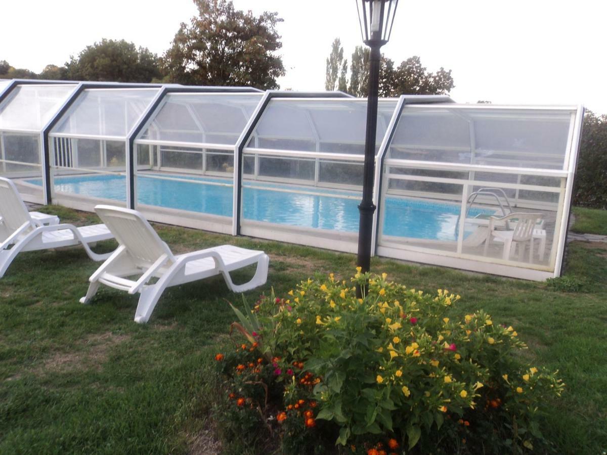 Gite Montplaisir Trancis Esterno foto
